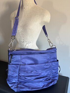 Lululemon Purple Gym Bag - Does have flaws so please read description